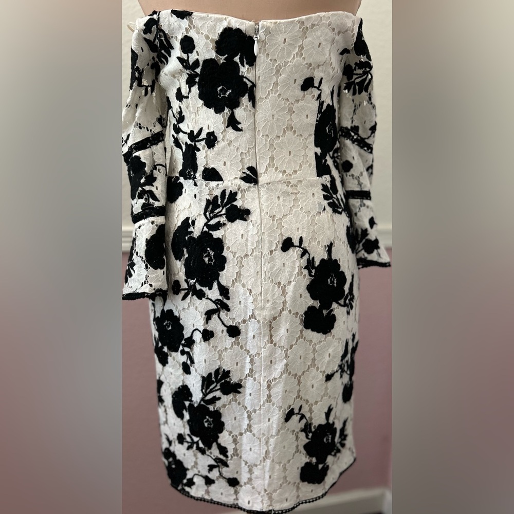 Adelyn Rae size M - Picture 12 of 13